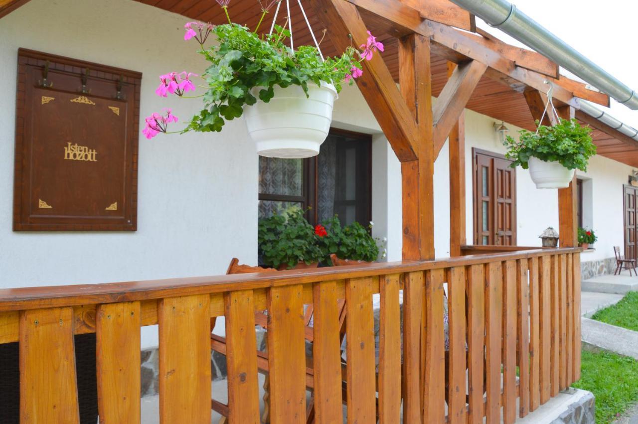 Kemences Vendeghaz Otel Mikohaza Dış mekan fotoğraf