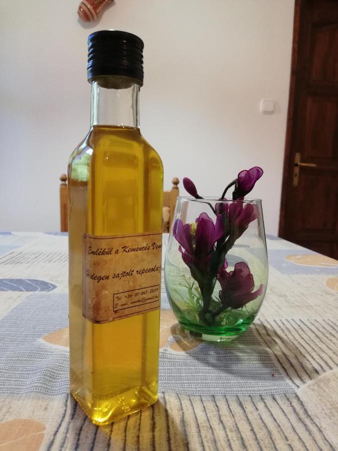 Kemences Vendeghaz Otel Mikohaza Dış mekan fotoğraf