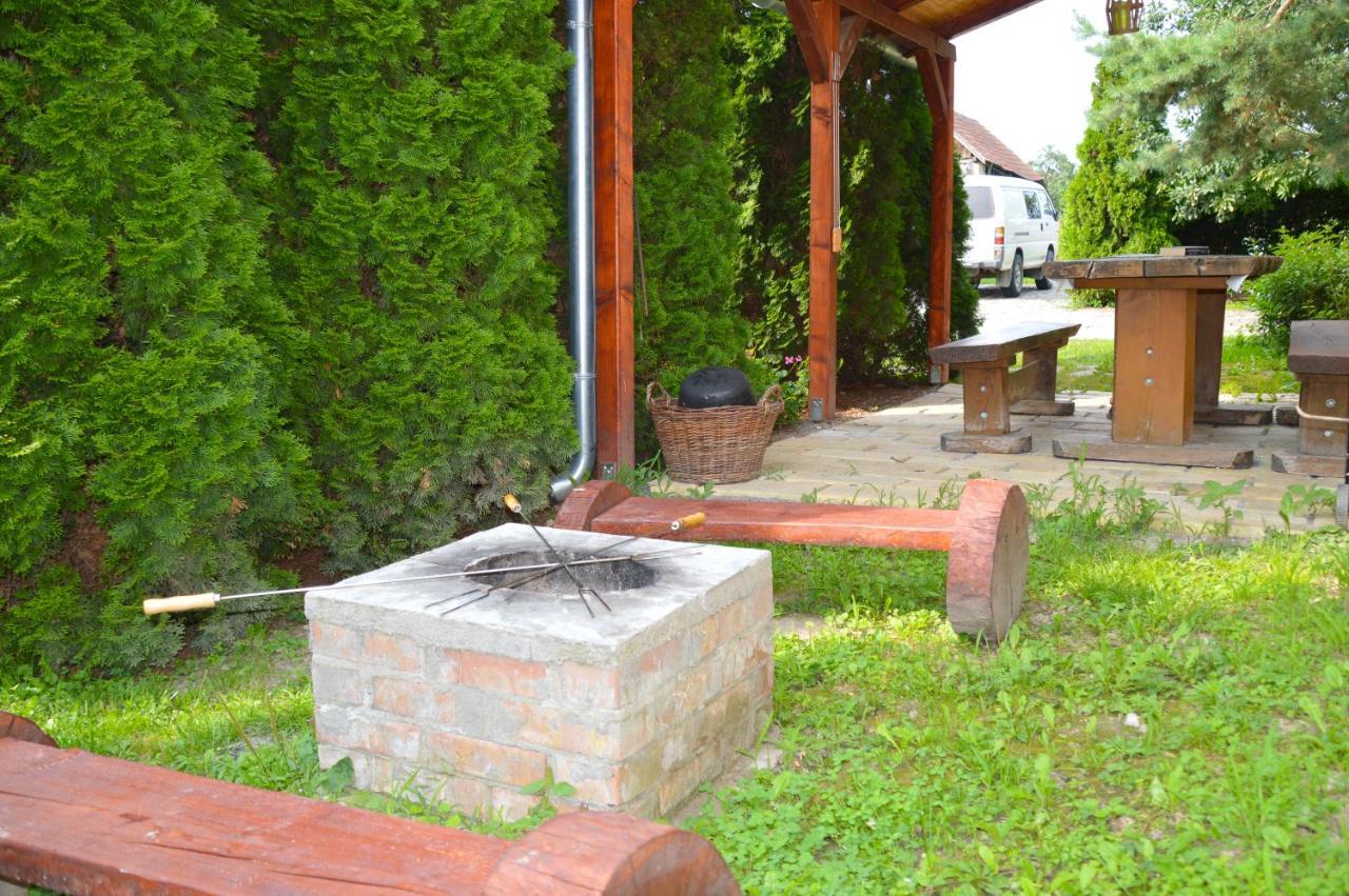 Kemences Vendeghaz Otel Mikohaza Dış mekan fotoğraf