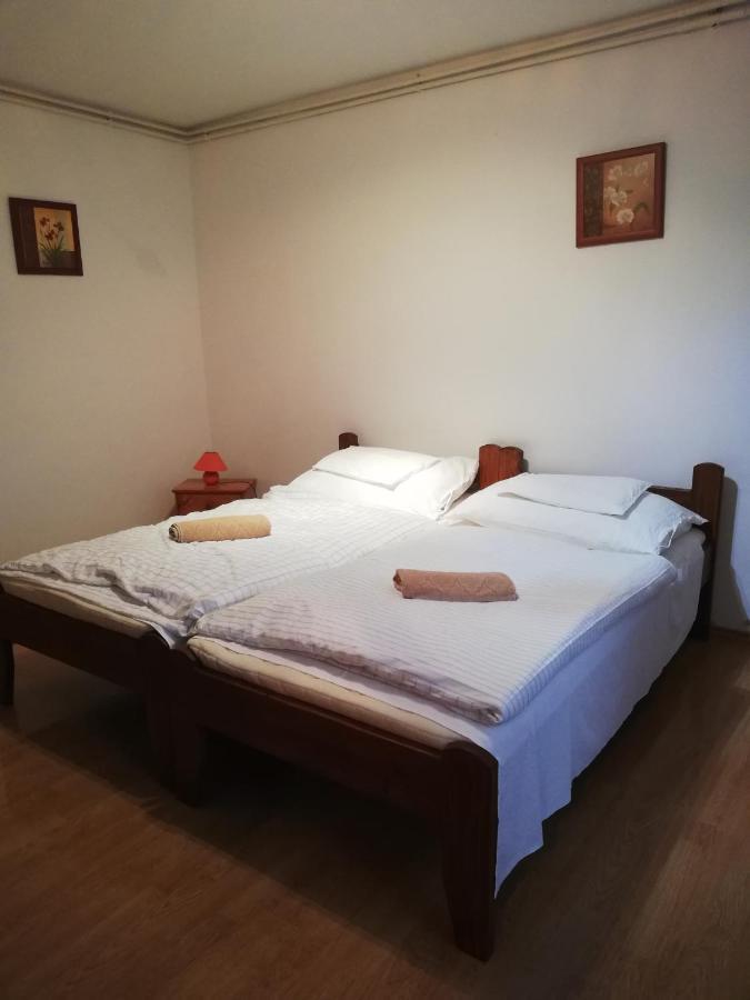 Kemences Vendeghaz Otel Mikohaza Dış mekan fotoğraf