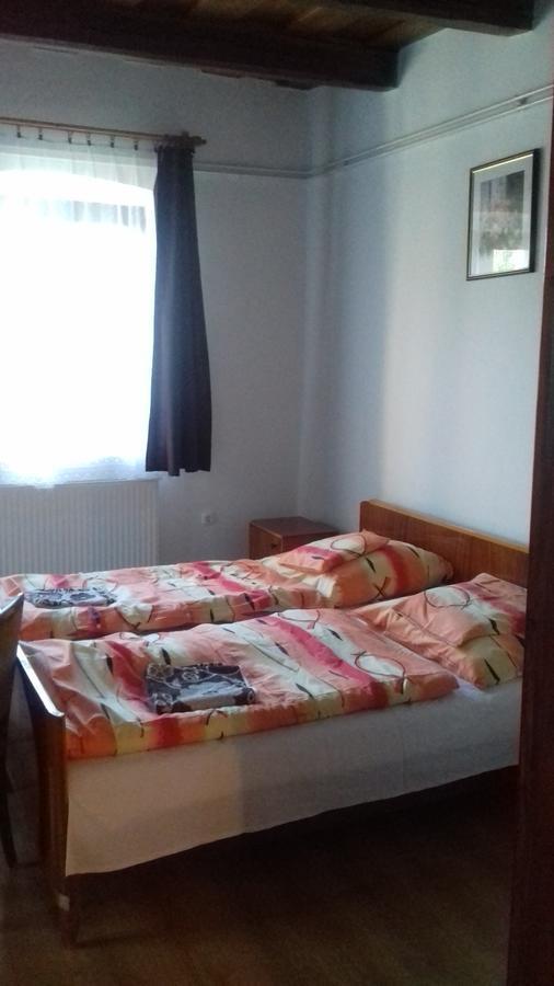 Kemences Vendeghaz Otel Mikohaza Dış mekan fotoğraf