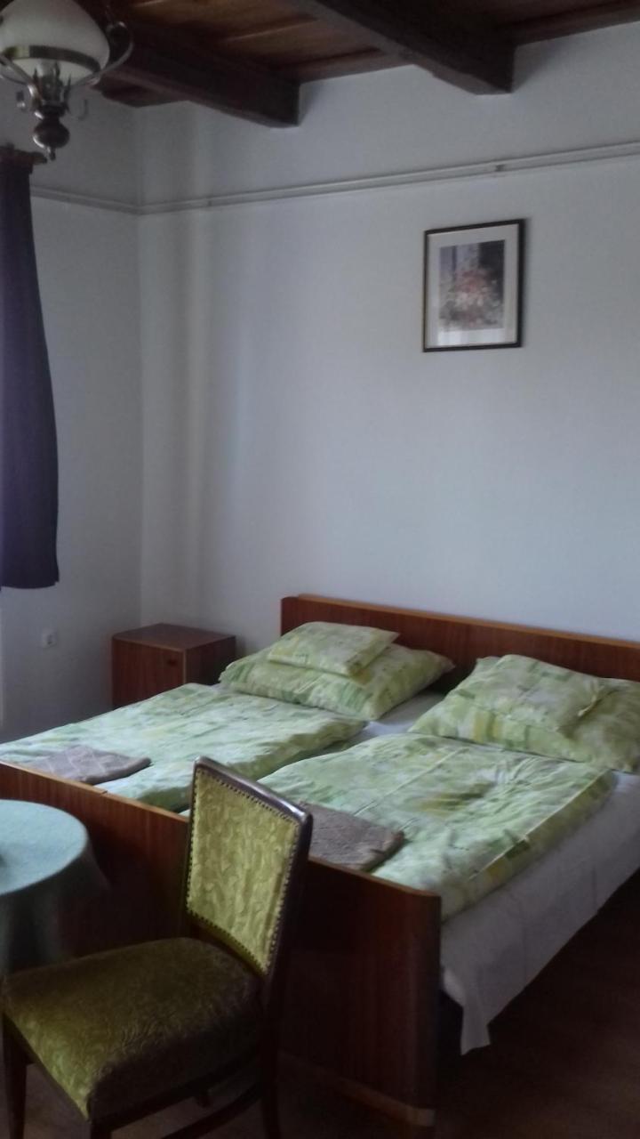 Kemences Vendeghaz Otel Mikohaza Dış mekan fotoğraf